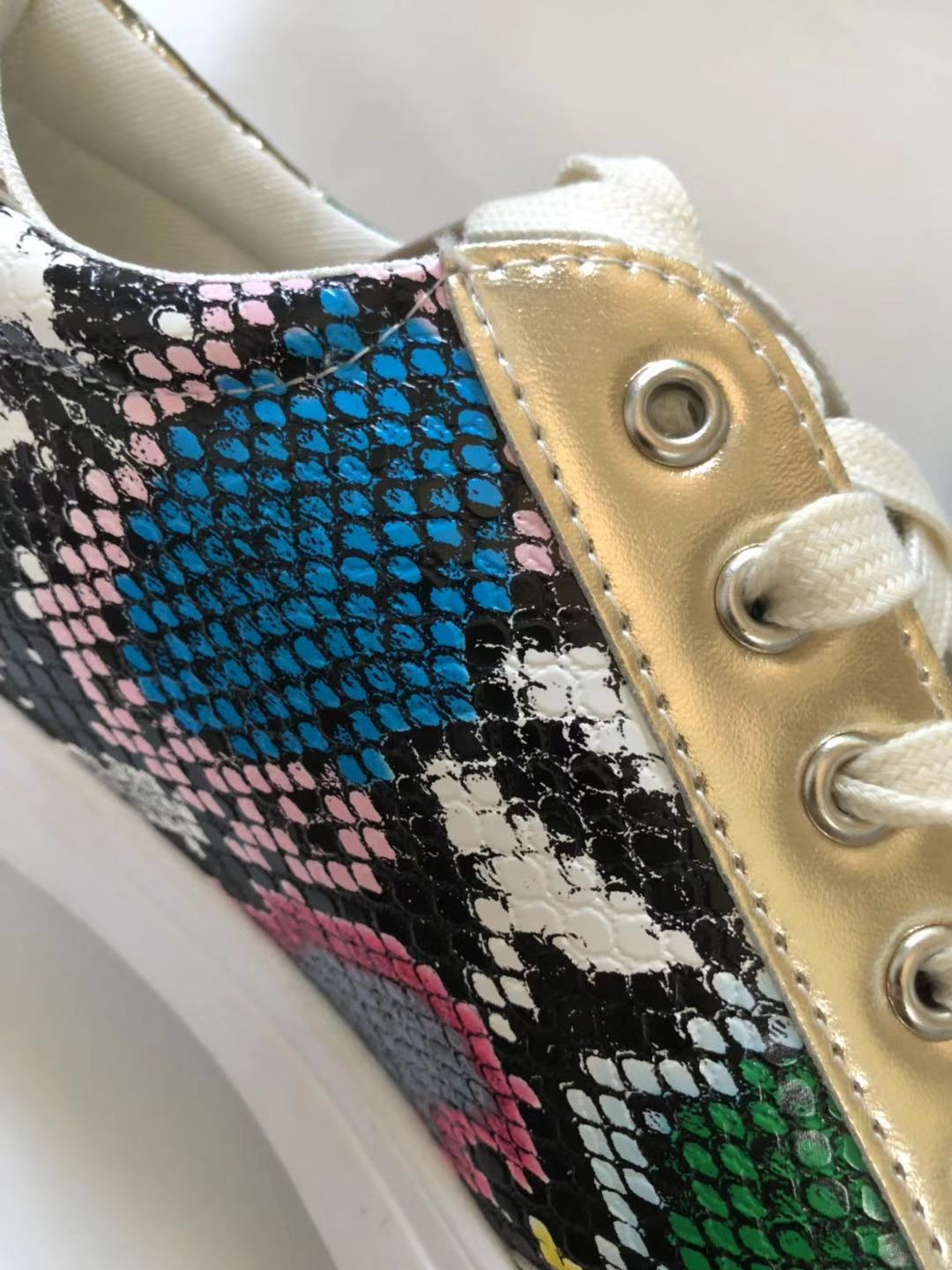 Snakeskin PU Women's Shoes Flat Sneakers Sneakers Angelwarriorfitness.com