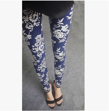 Printed Leggings polka dots Angelwarriorfitness.com