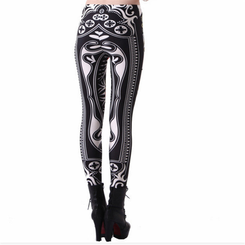 Poker Print Red Heart Queen Leggings Angelwarriorfitness.com