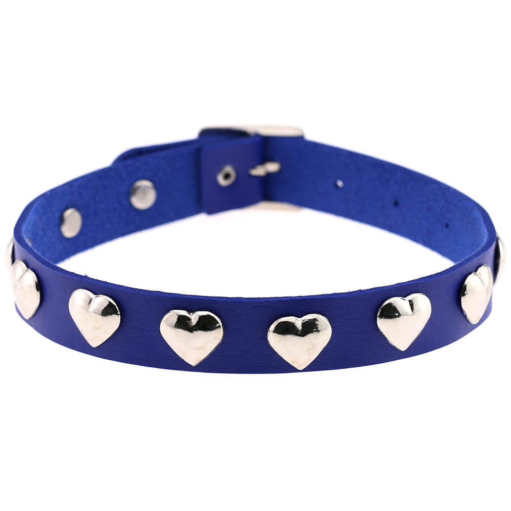 Fan Original New Punk Gothic Love Heart-shaped Rivets Pin Buckle Necklace Angelwarriorfitness.com