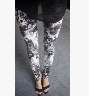 Printed Leggings polka dots Angelwarriorfitness.com