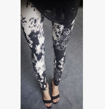 Printed Leggings polka dots Angelwarriorfitness.com
