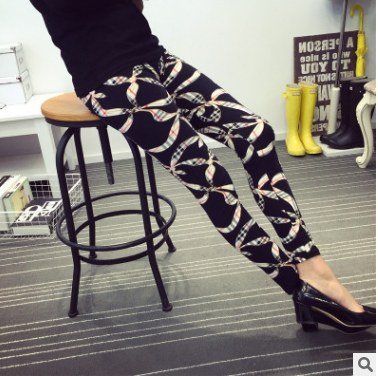 Printed Leggings polka dots Angelwarriorfitness.com