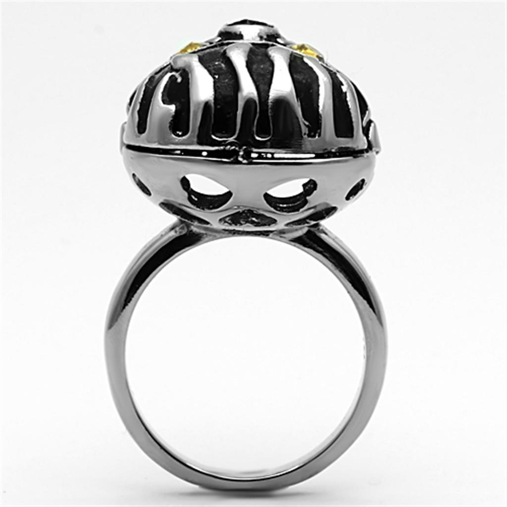 Yellow eyes skull ring Angelwarriorfitness.com