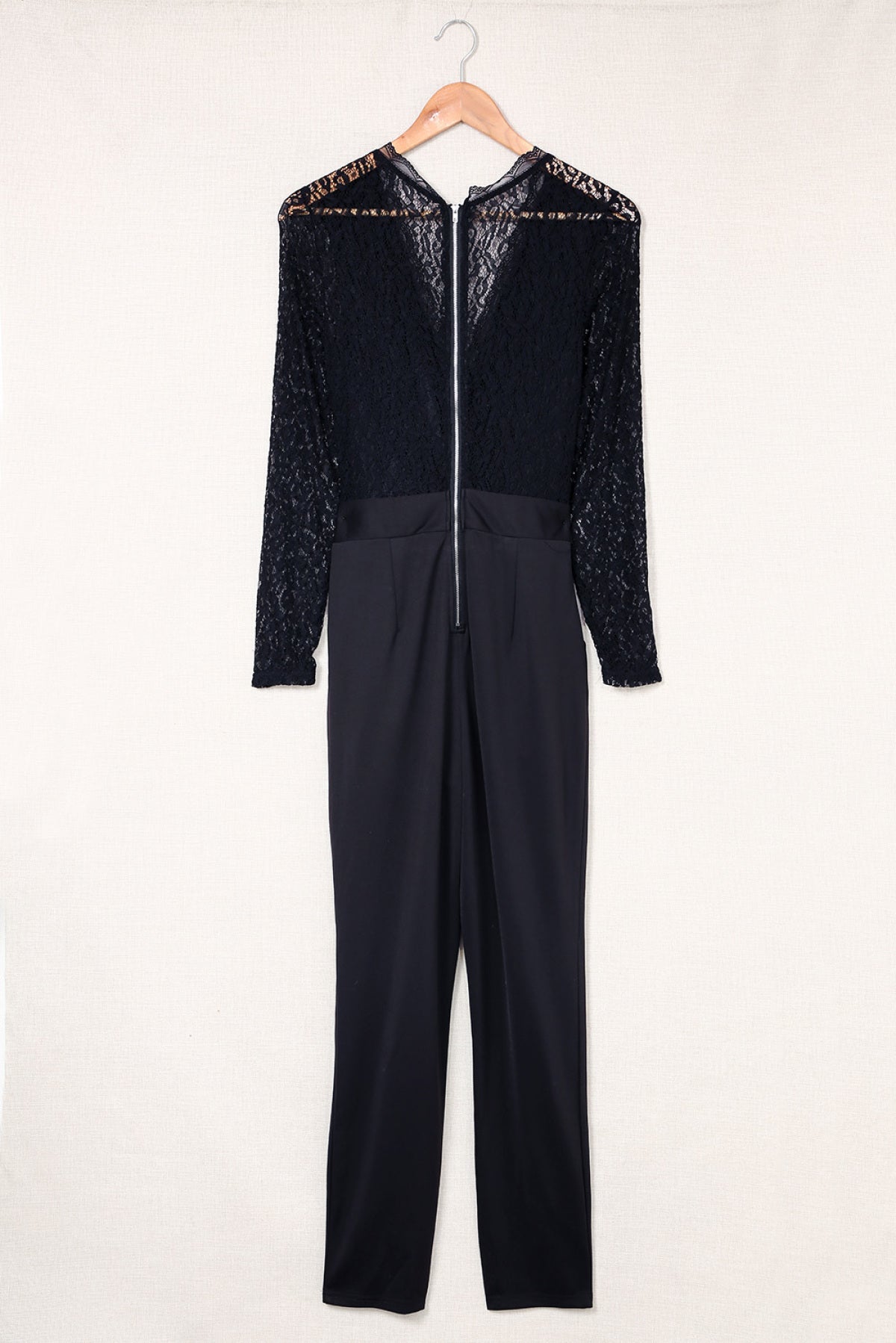 Black Lace Contrast V Neck Long Sleeve Jumpsuit Angelwarriorfitness.com